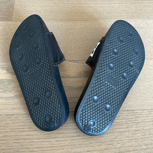 UO Yeah Beach pool slides - Picture 4 of 5